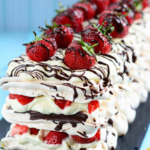 Strawberry-and-Chocolate-meringue