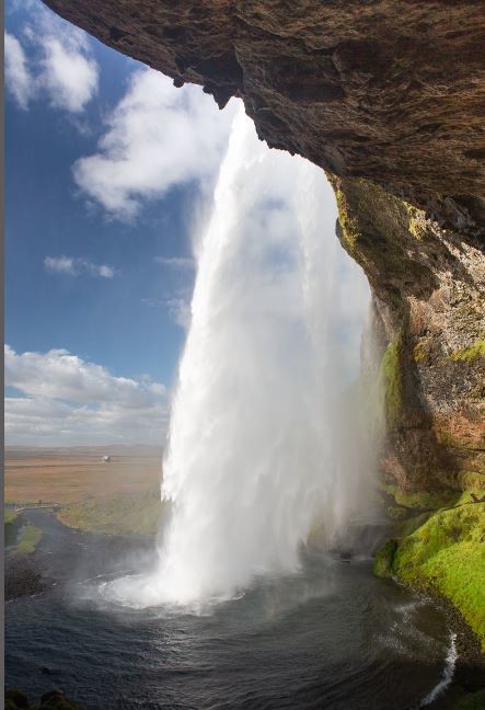 Seljalandsfoss waterfall iceland top5 Seljalandsfoss_waterfall-iceland-top5